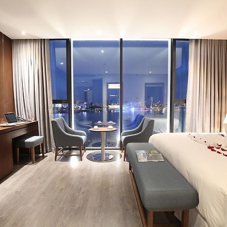 Avora Hotel Đà Nẵng Extérieur photo