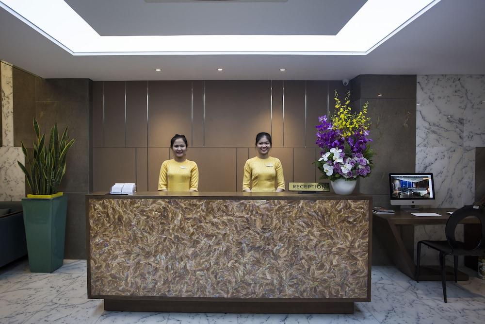 Avora Hotel Đà Nẵng Extérieur photo