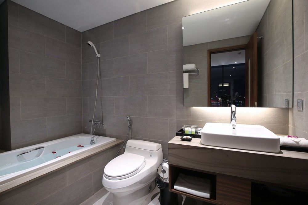 Avora Hotel Đà Nẵng Extérieur photo