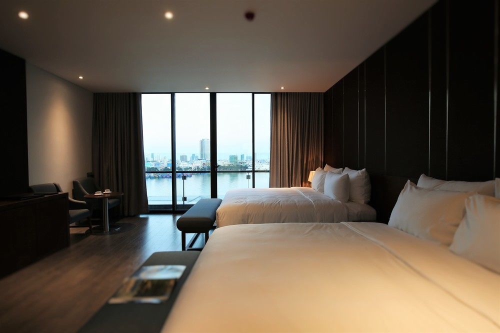 Avora Hotel Đà Nẵng Extérieur photo