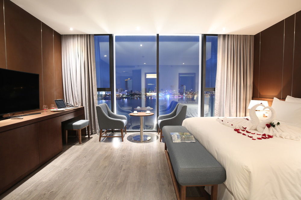 Avora Hotel Đà Nẵng Extérieur photo