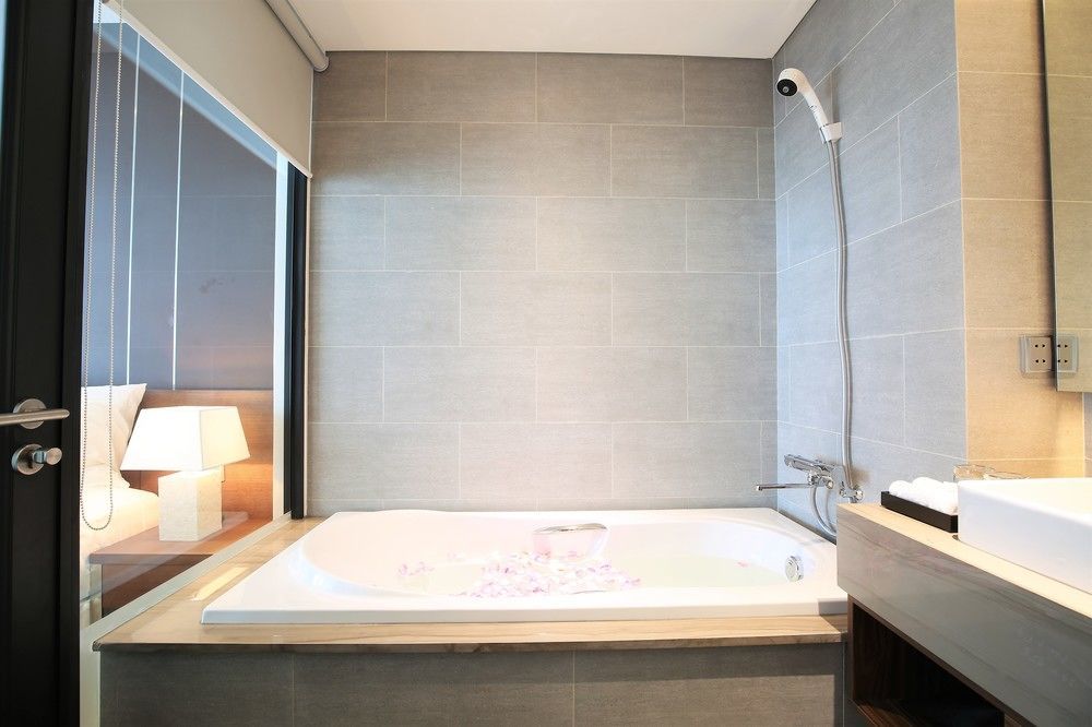 Avora Hotel Đà Nẵng Extérieur photo